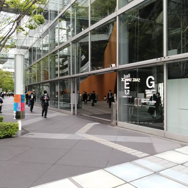 東京国際フォーラムガラス棟入口